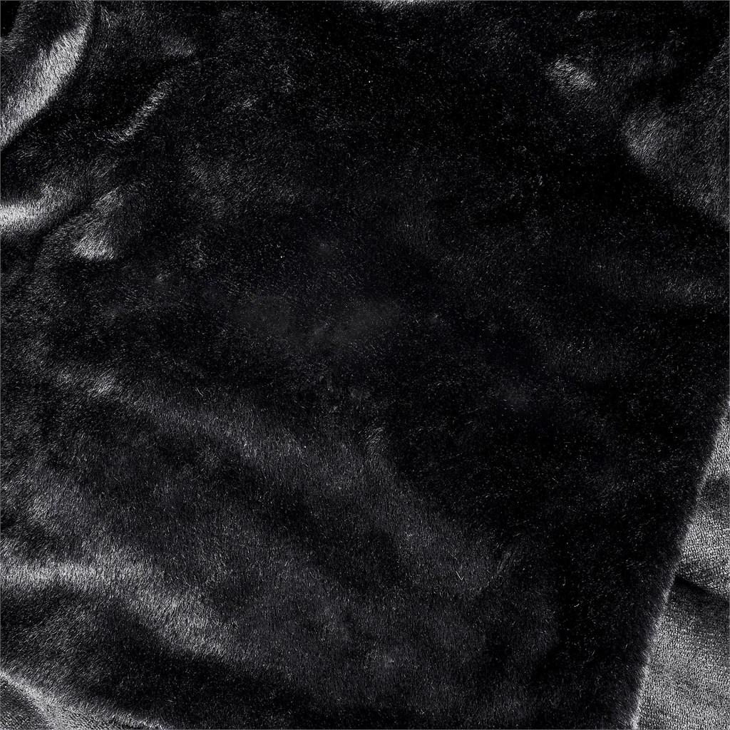 Alex Varga Palazzo Faux Fur Fleece Blanket - Image 6