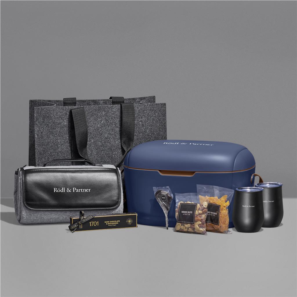 Yatta Lavish Leisure Hamper - Image 19