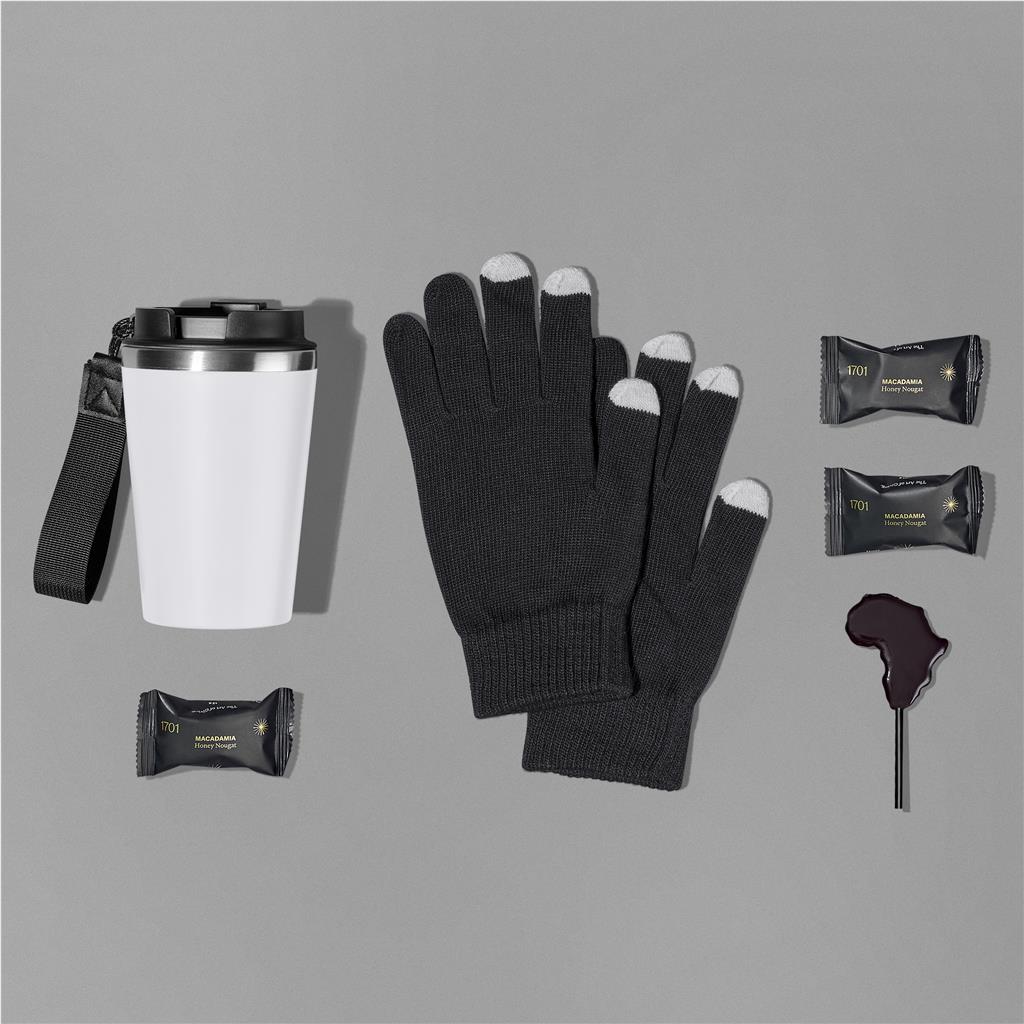 Yatta Cute & Cosy Hamper - Image 29